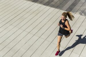 Trening HIIT dla początkujących: jak bezpiecznie rozpocząć?